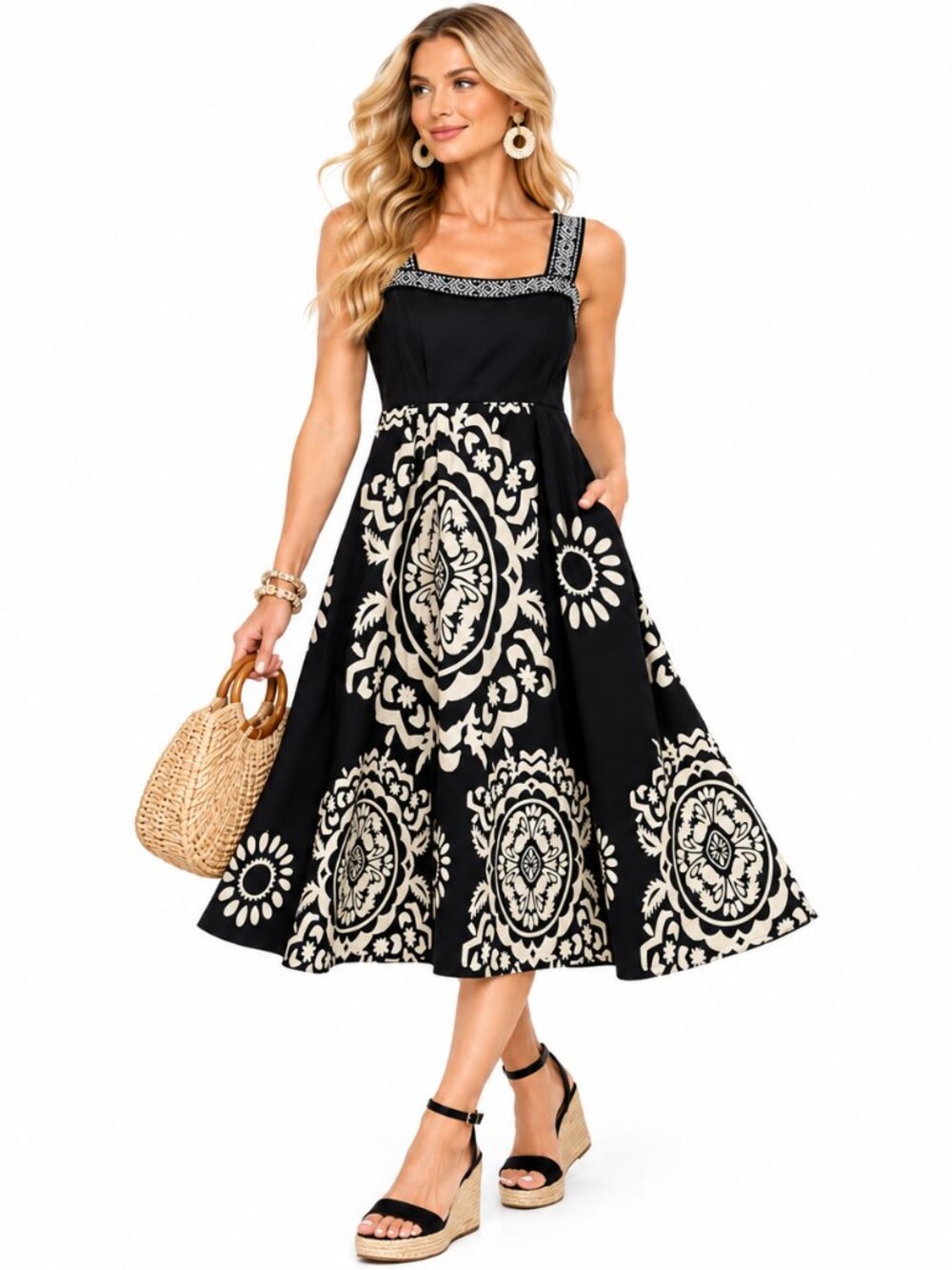 Women's Black White Floral Medallion Sundress Resort Vacation Boho Dress Size M
